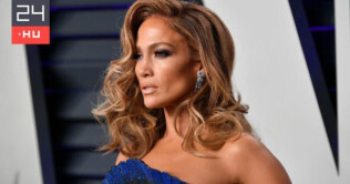 Jennifer Lopez pucéran szerepel lemezborítóján